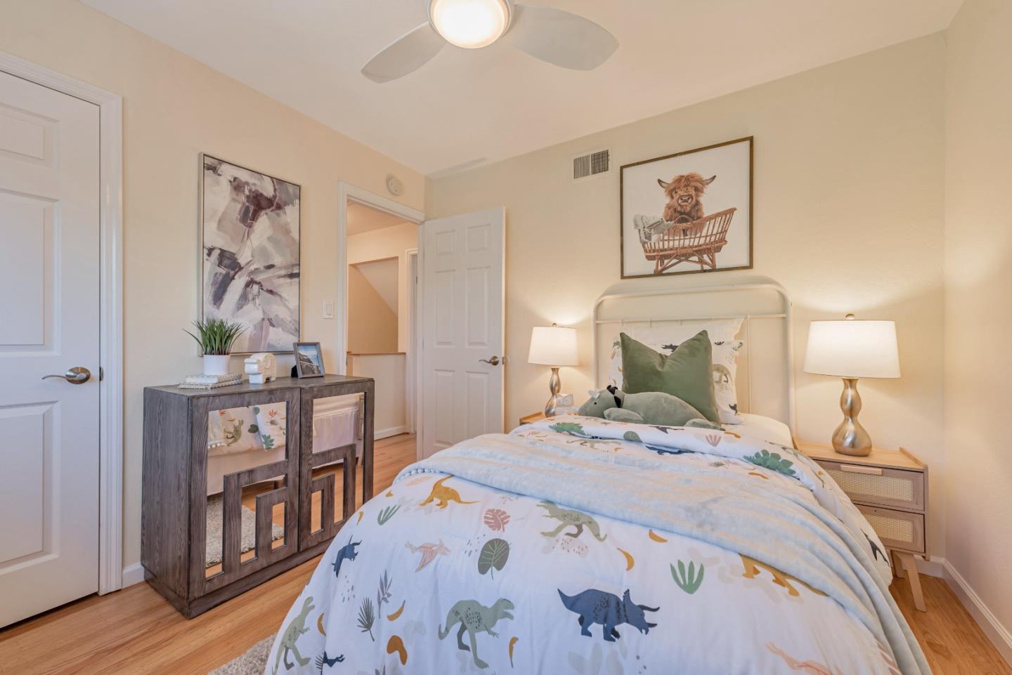 Detail Gallery Image 19 of 27 For 1245 Collins Ln, San Jose,  CA 95129 - 4 Beds | 2/1 Baths