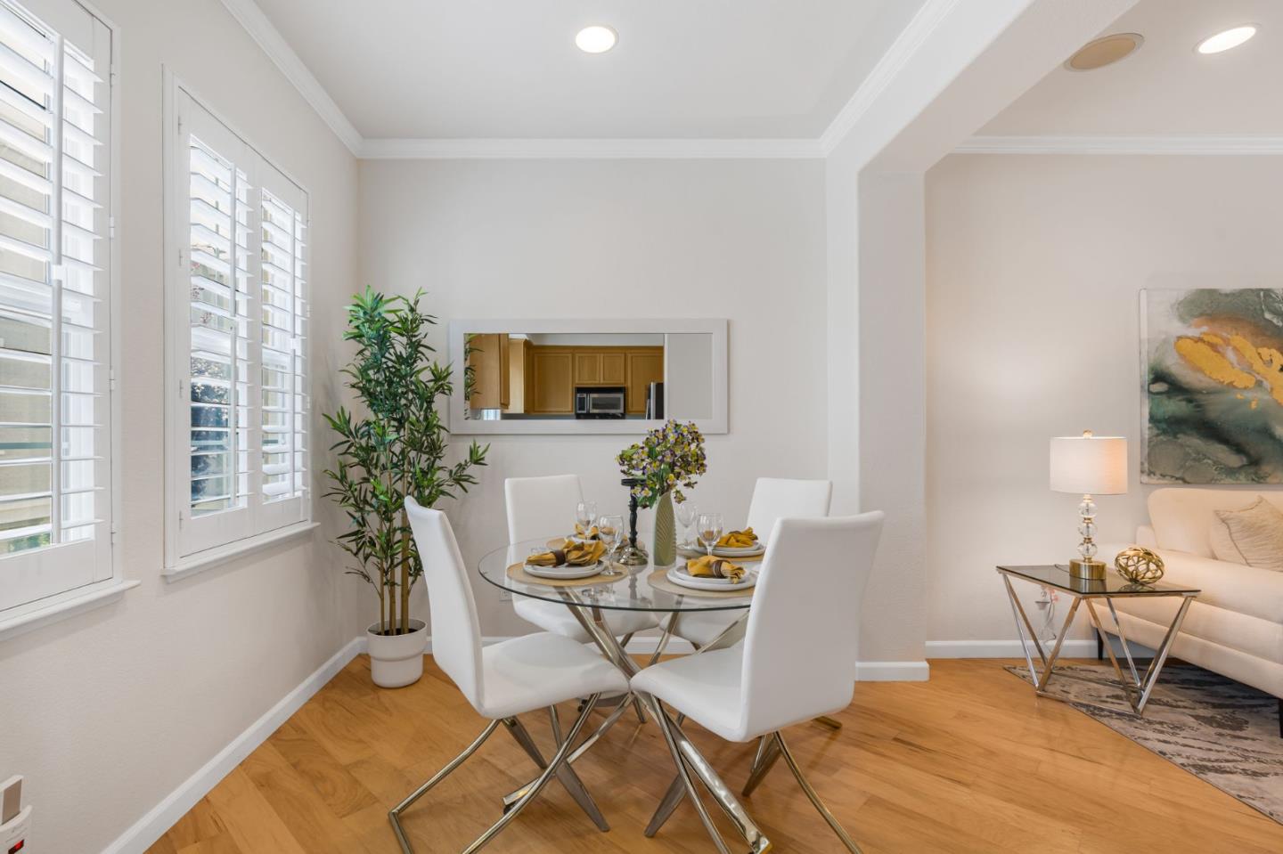 Detail Gallery Image 17 of 42 For 2342 Winepol Loop, San Jose,  CA 95125 - 2 Beds | 2/1 Baths