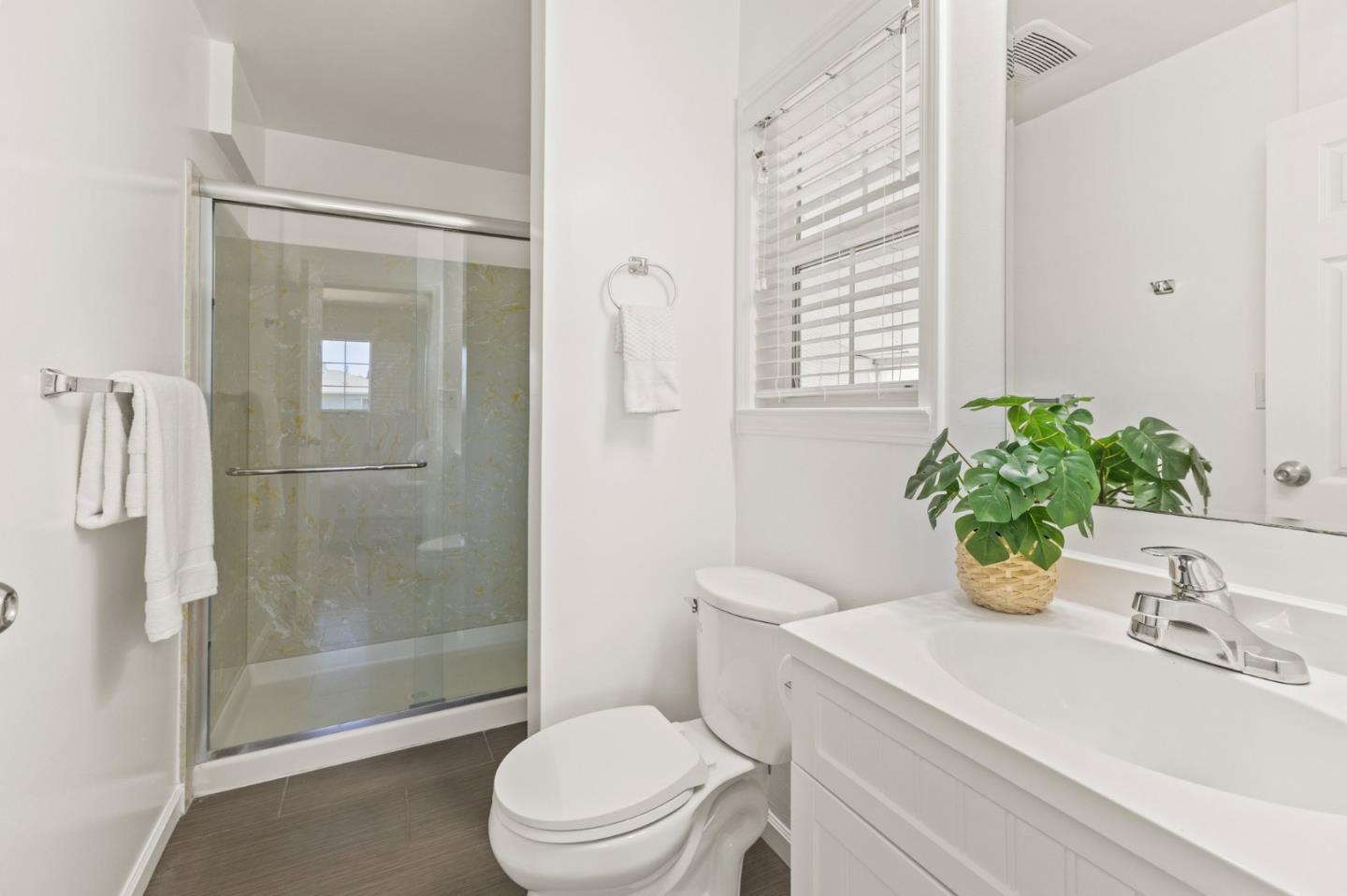 Detail Gallery Image 19 of 33 For 3030 Santa Maria Ave, Santa Clara,  CA 95051 - 4 Beds | 3 Baths
