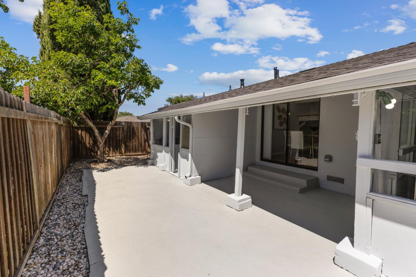 Detail Gallery Image 30 of 33 For 3030 Santa Maria Ave, Santa Clara,  CA 95051 - 4 Beds | 3 Baths