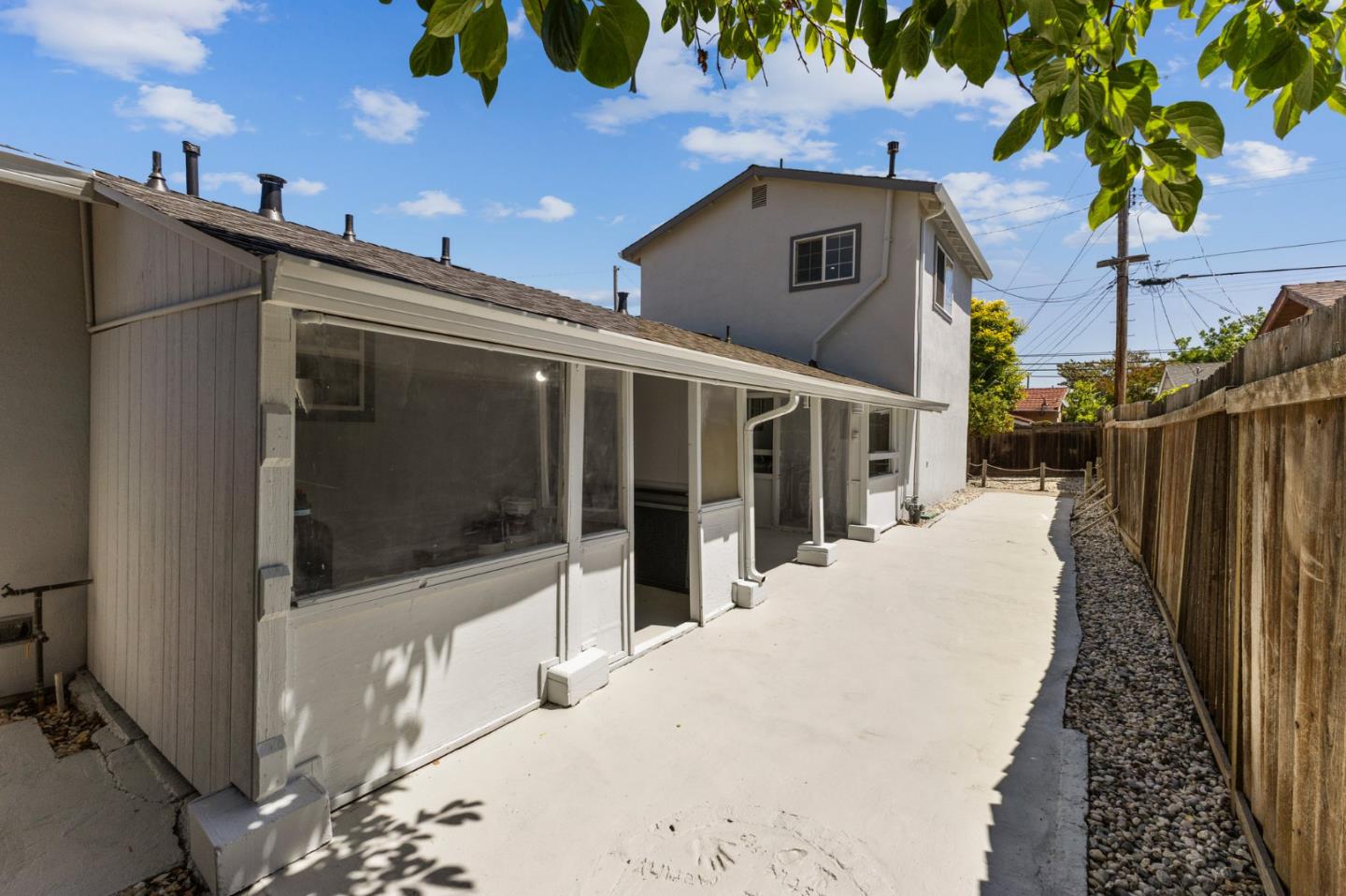 Detail Gallery Image 31 of 33 For 3030 Santa Maria Ave, Santa Clara,  CA 95051 - 4 Beds | 3 Baths