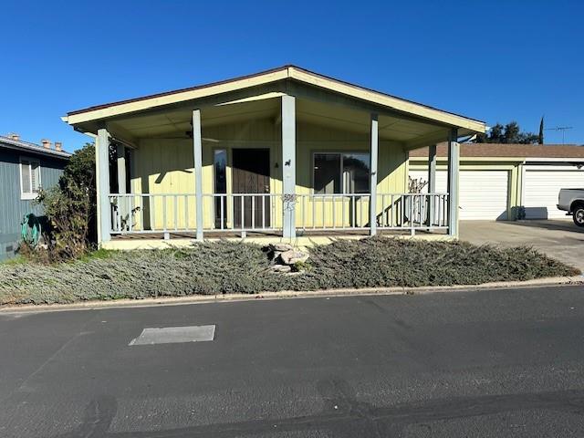 Detail Gallery Image 4 of 30 For 900 Old Stockton Rd #506,  Oakdale,  CA 95361 - 2 Beds | 2 Baths