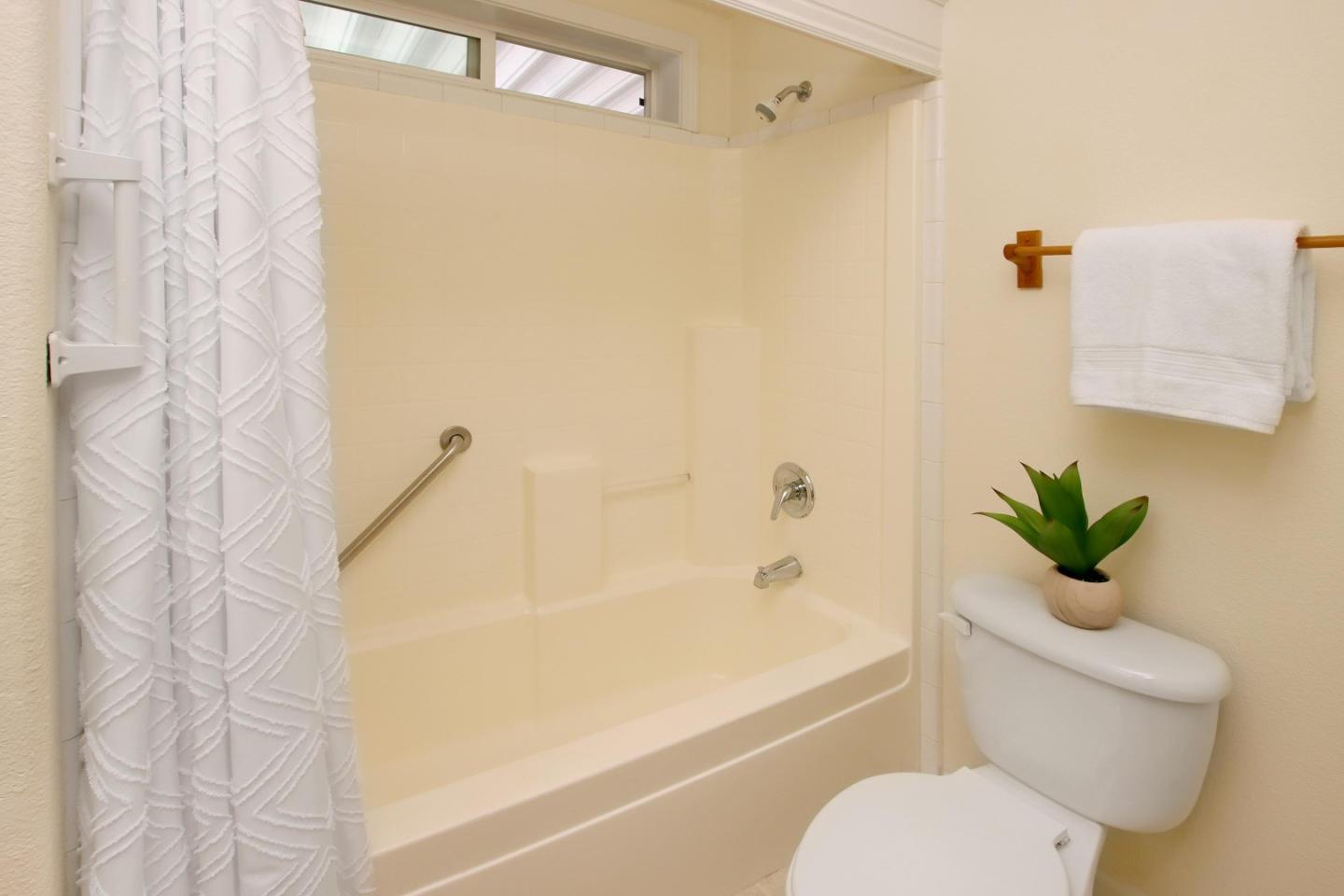 Detail Gallery Image 15 of 29 For 100 N Rodeo Gulch Rd #25,  Soquel,  CA 95073 - 2 Beds | 2 Baths