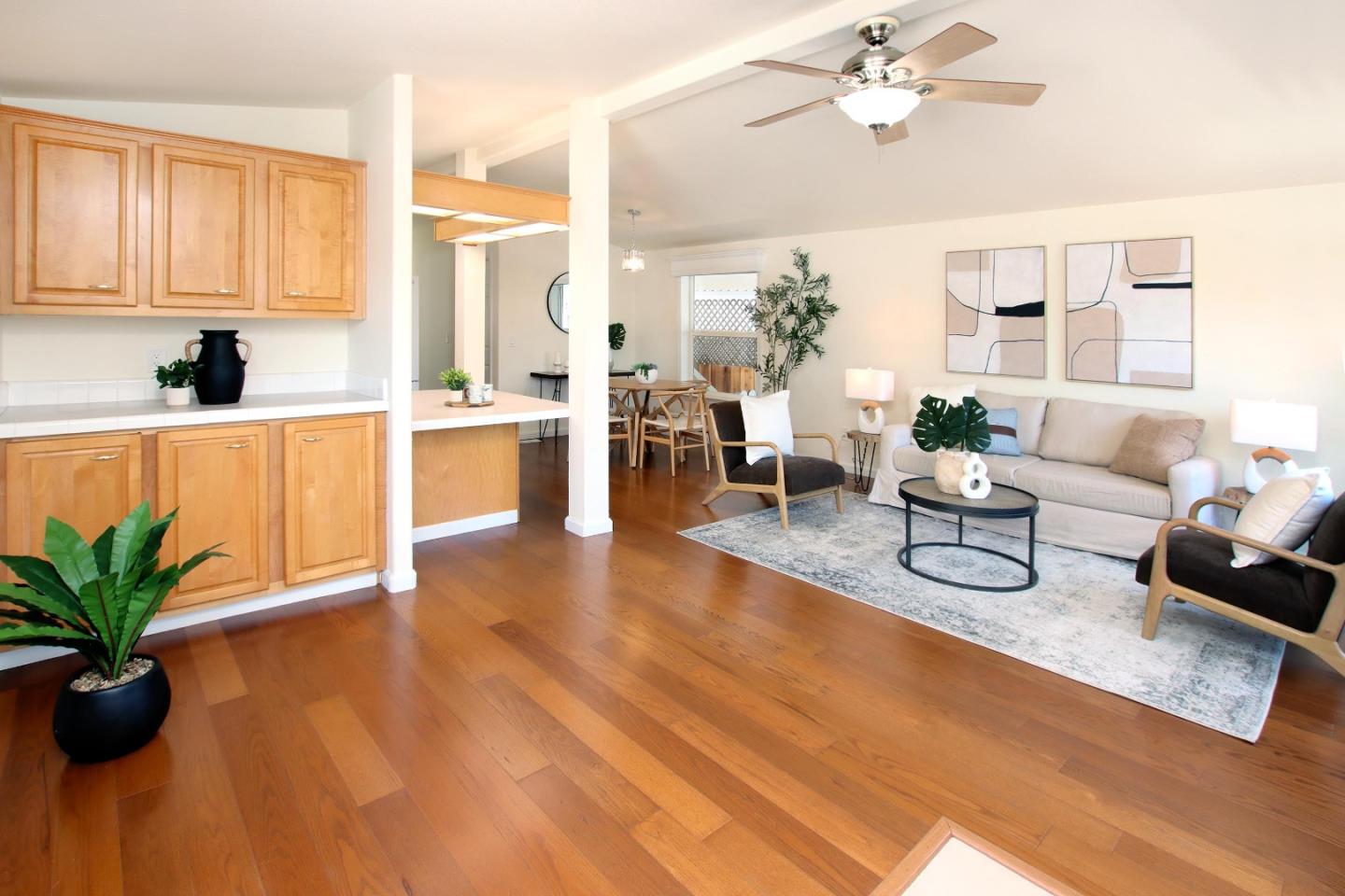 Detail Gallery Image 5 of 29 For 100 N Rodeo Gulch Rd #25,  Soquel,  CA 95073 - 2 Beds | 2 Baths