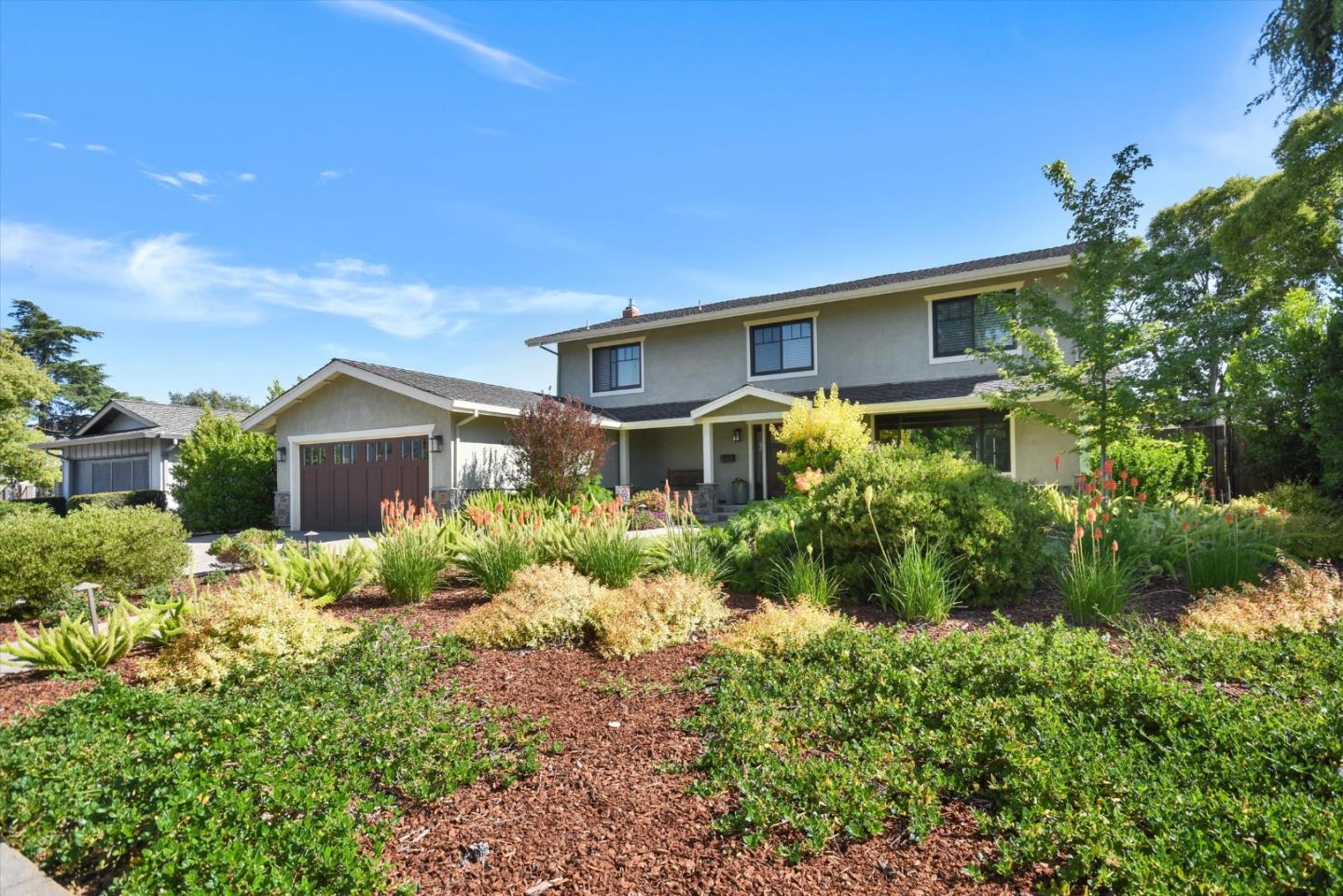 Detail Gallery Image 3 of 48 For 6908 Bret Harte Dr, San Jose,  CA 95120 - 5 Beds | 2/1 Baths