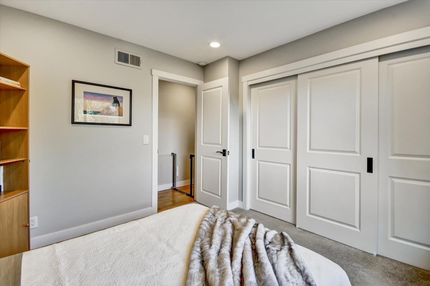 Detail Gallery Image 33 of 48 For 6908 Bret Harte Dr, San Jose,  CA 95120 - 5 Beds | 2/1 Baths