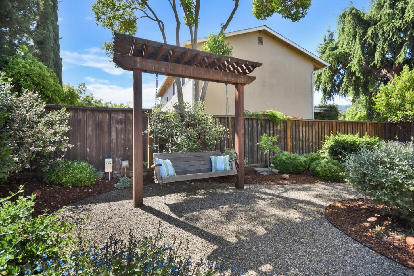 Detail Gallery Image 46 of 48 For 6908 Bret Harte Dr, San Jose,  CA 95120 - 5 Beds | 2/1 Baths