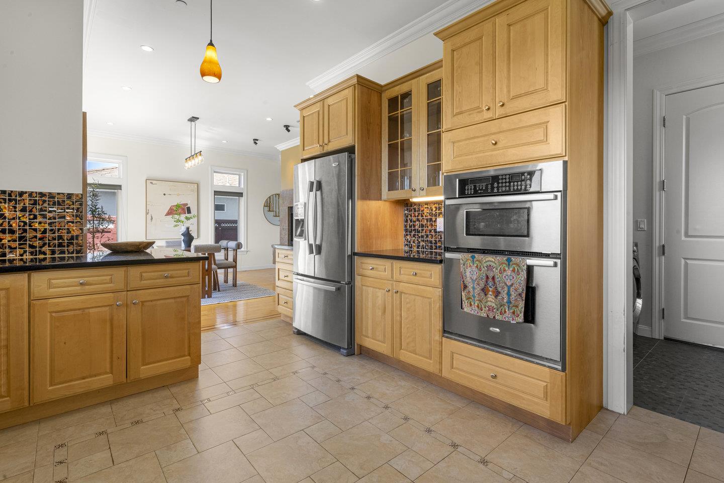 Detail Gallery Image 10 of 27 For 114 Fir Ave, South San Francisco,  CA 94080 - 3 Beds | 3 Baths