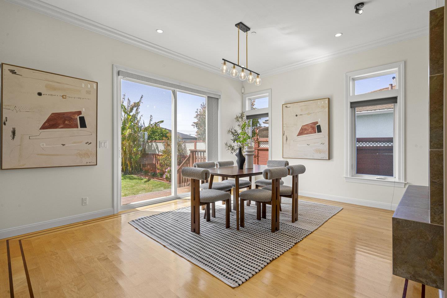 Detail Gallery Image 6 of 27 For 114 Fir Ave, South San Francisco,  CA 94080 - 3 Beds | 3 Baths