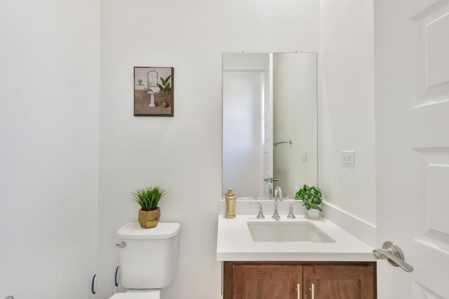 Detail Gallery Image 20 of 30 For 38118 Luma Ter, Newark,  CA 94560 - 4 Beds | 3/1 Baths