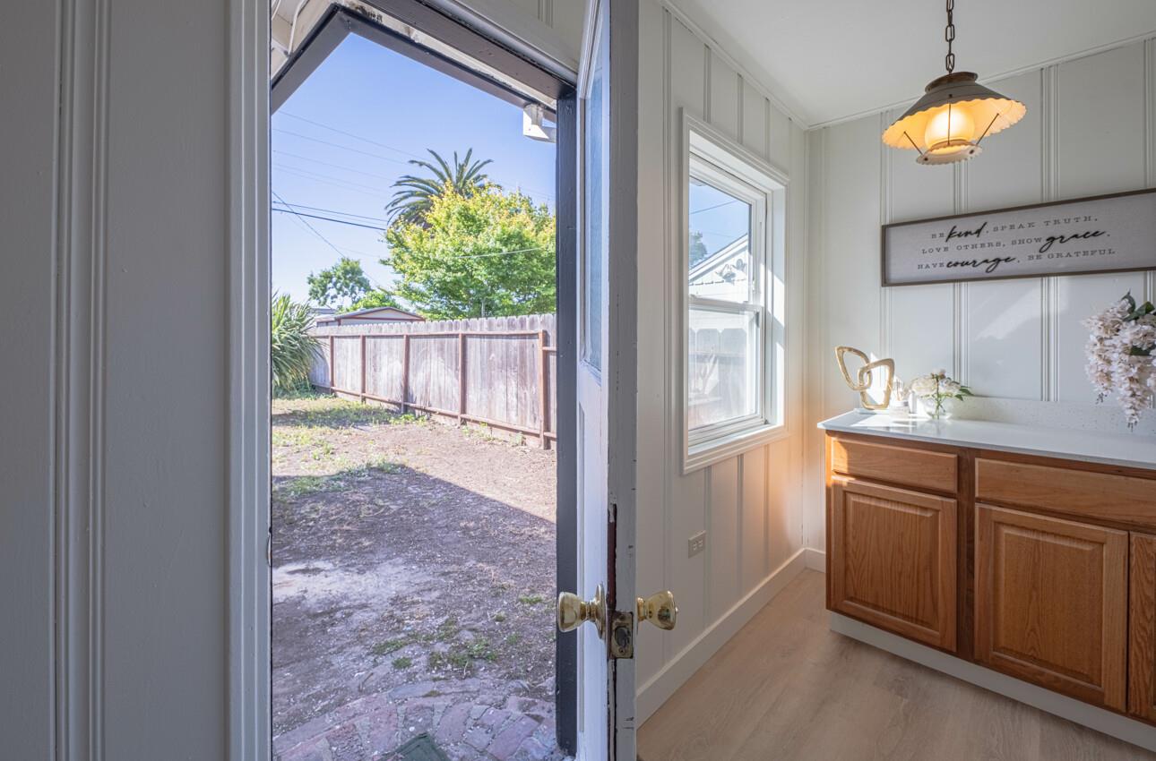 Detail Gallery Image 18 of 36 For 228 Toyon Ave, Salinas,  CA 93906 - 3 Beds | 1 Baths