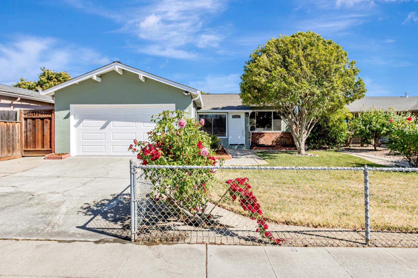 Detail Gallery Image 2 of 43 For 3134 Modred Dr, San Jose,  CA 95127 - 3 Beds | 2 Baths