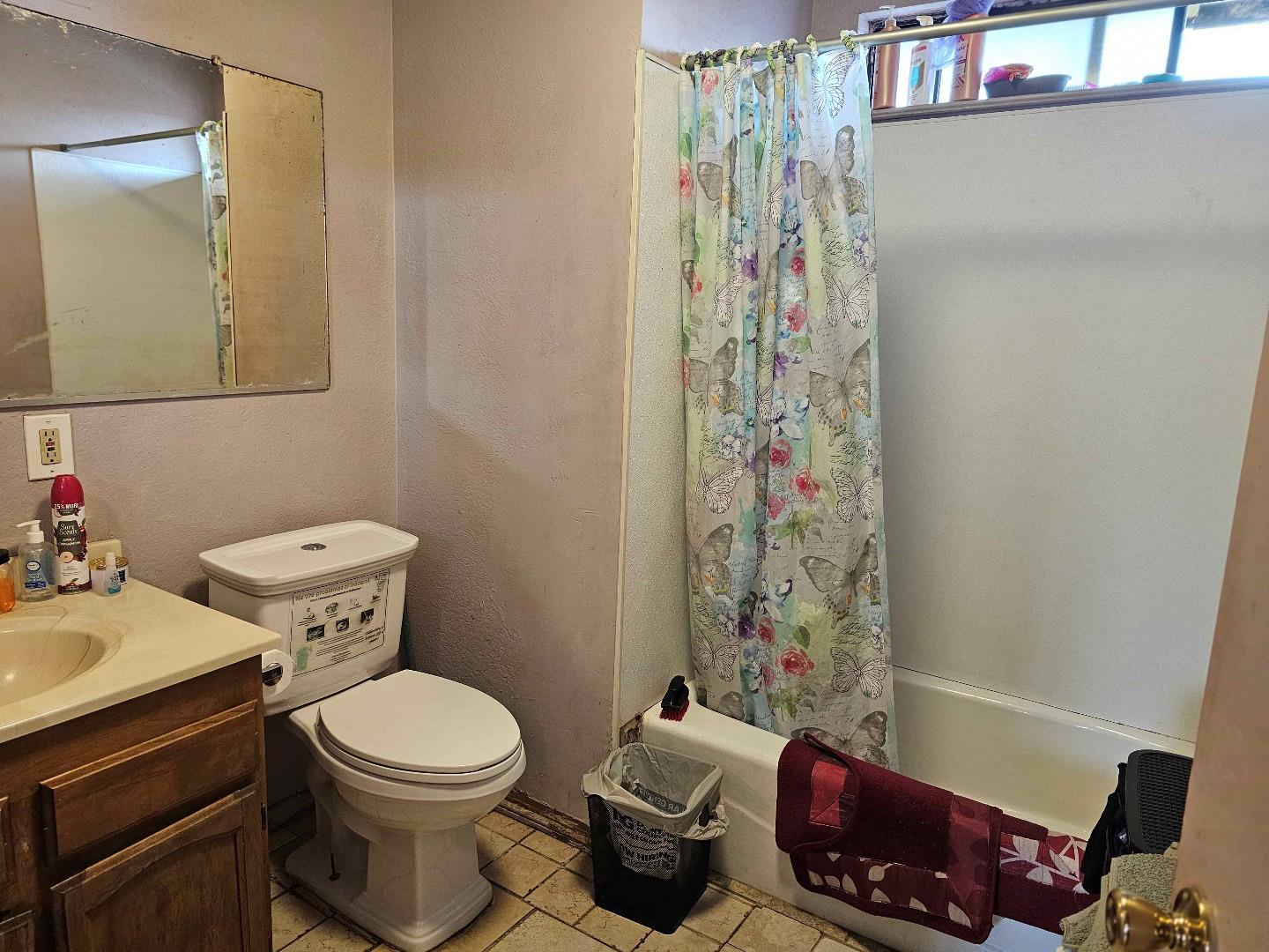 Detail Gallery Image 12 of 22 For 1183 Oak Ave, Greenfield,  CA 93927 - – Beds | – Baths