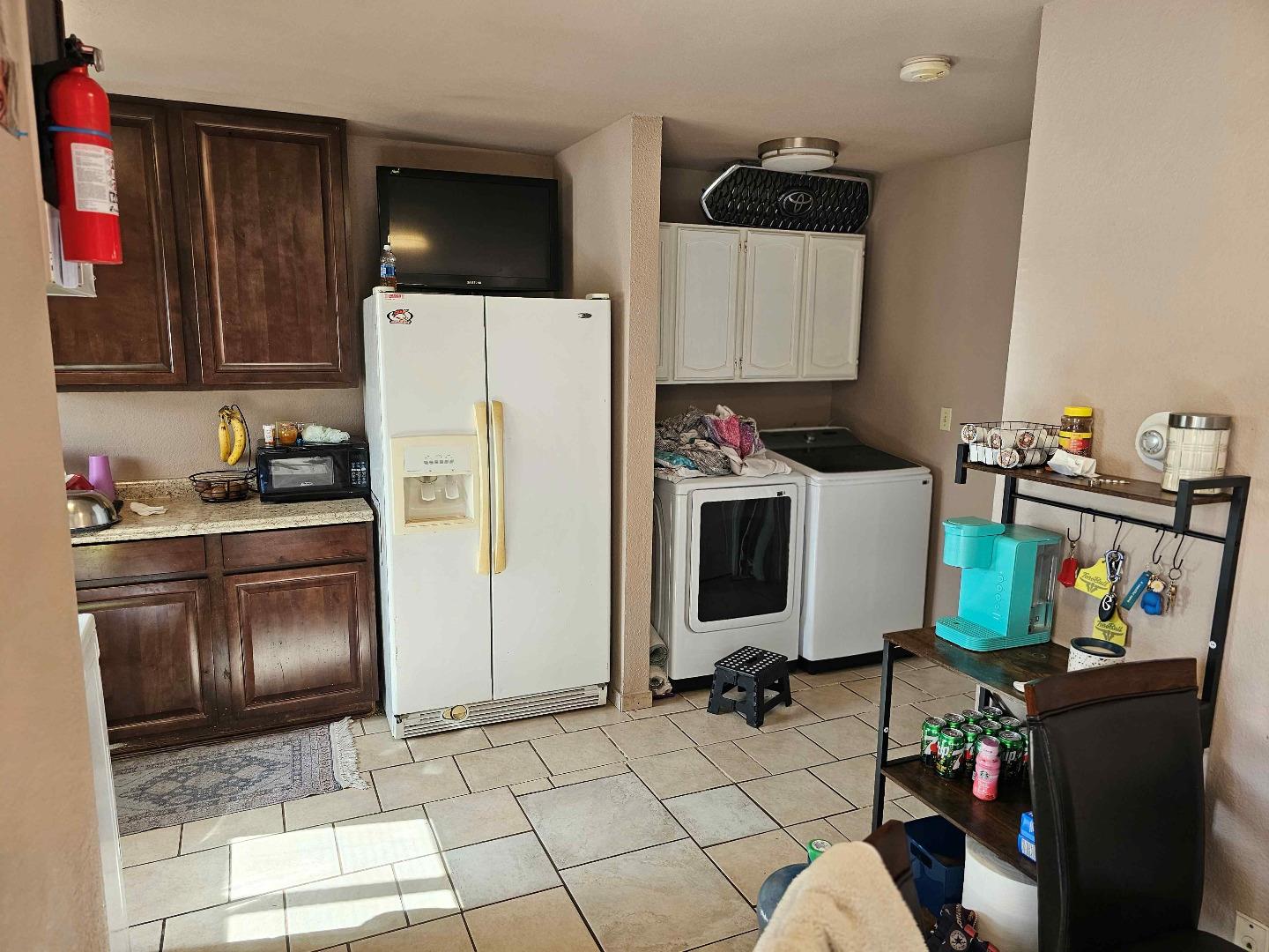 Detail Gallery Image 4 of 22 For 1183 Oak Ave, Greenfield,  CA 93927 - – Beds | – Baths