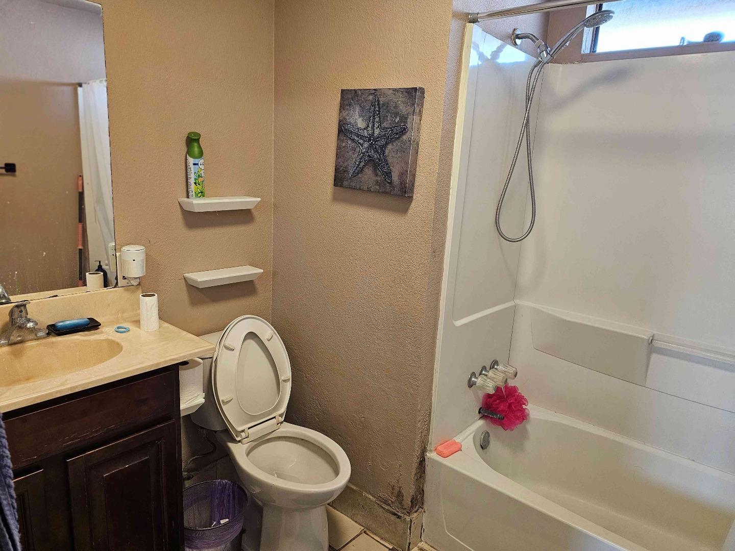 Detail Gallery Image 5 of 22 For 1183 Oak Ave, Greenfield,  CA 93927 - – Beds | – Baths