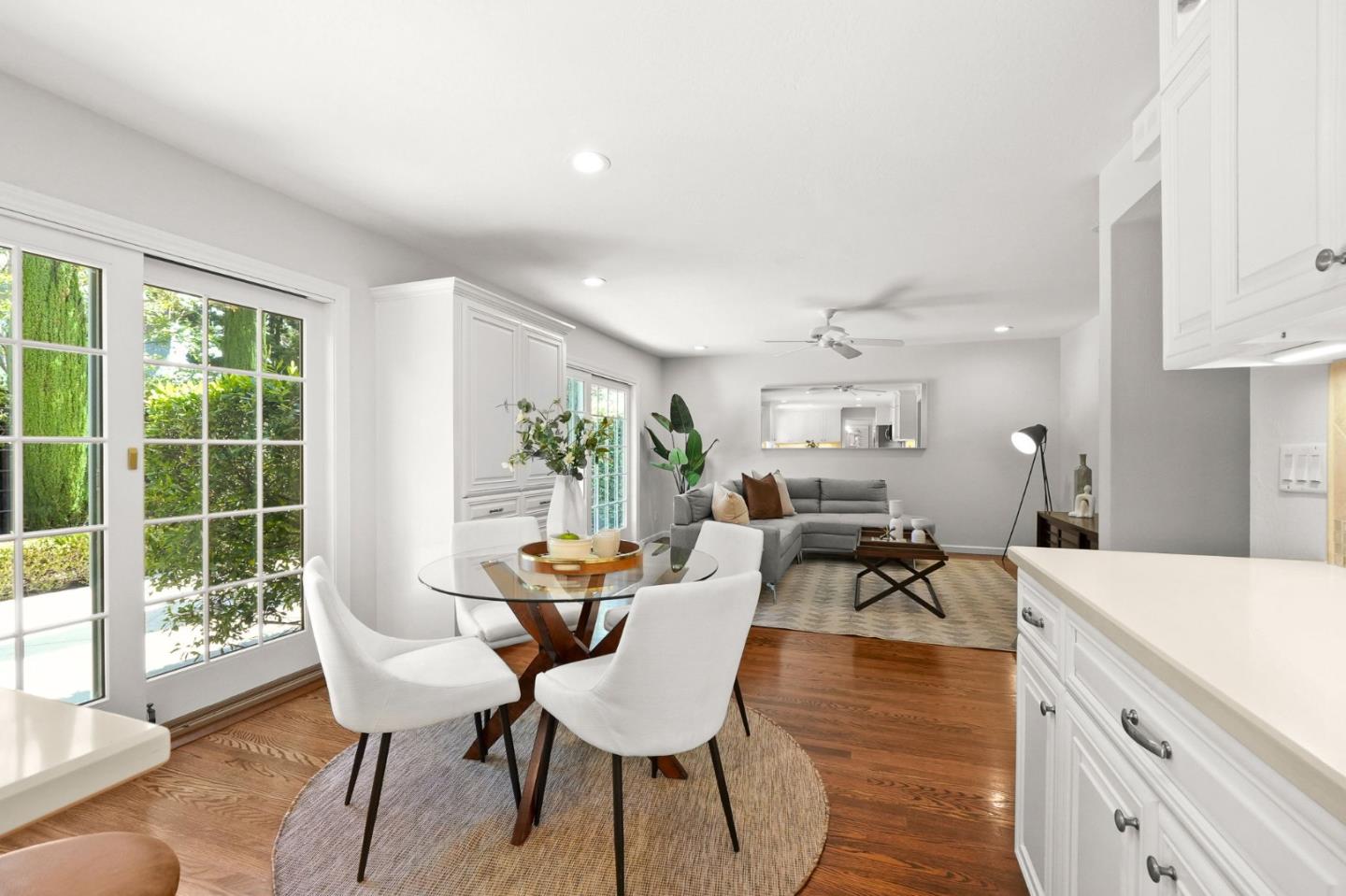 Detail Gallery Image 21 of 92 For 641 W Remington Dr, Sunnyvale,  CA 94087 - 6 Beds | 3 Baths