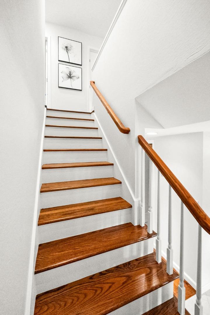 Detail Gallery Image 34 of 92 For 641 W Remington Dr, Sunnyvale,  CA 94087 - 6 Beds | 3 Baths