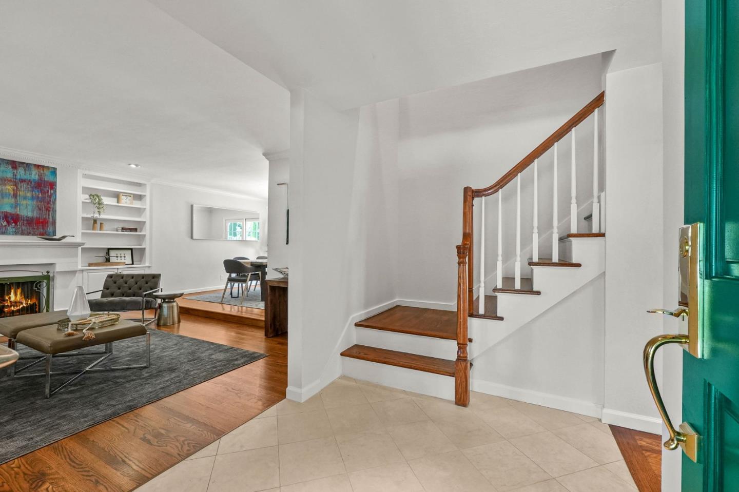 Detail Gallery Image 5 of 92 For 641 W Remington Dr, Sunnyvale,  CA 94087 - 6 Beds | 3 Baths