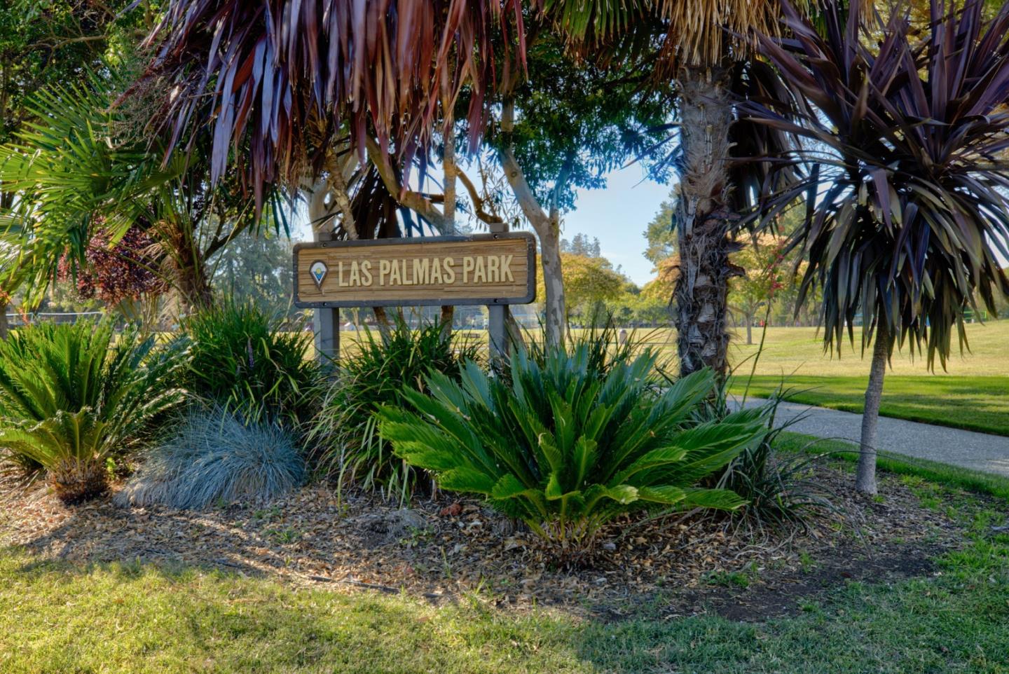 Detail Gallery Image 61 of 92 For 641 W Remington Dr, Sunnyvale,  CA 94087 - 6 Beds | 3 Baths