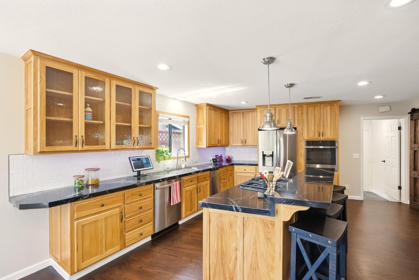 Detail Gallery Image 20 of 54 For 3904 Timberline Dr, San Jose,  CA 95121 - 4 Beds | 2 Baths