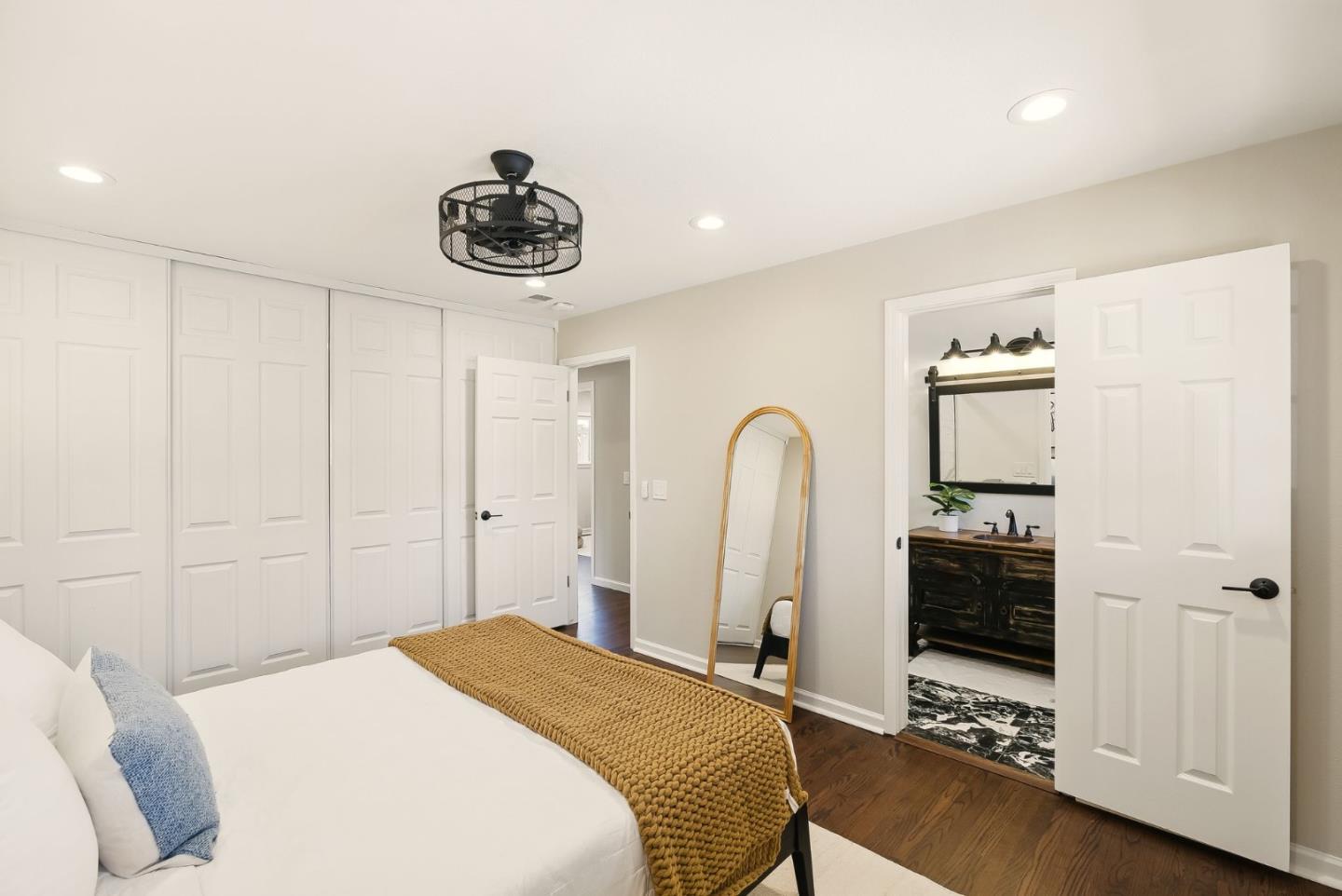 Detail Gallery Image 28 of 54 For 3904 Timberline Dr, San Jose,  CA 95121 - 4 Beds | 2 Baths