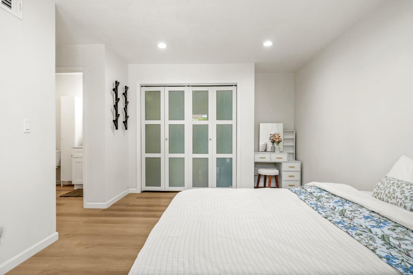 Detail Gallery Image 20 of 35 For 5416 Demerest Ln, San Jose,  CA 95138 - 3 Beds | 2 Baths