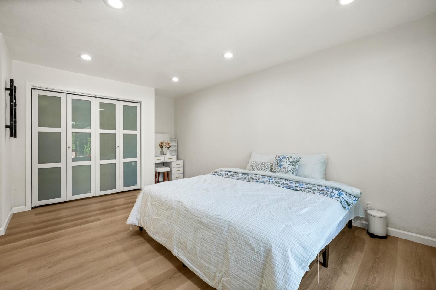 Detail Gallery Image 21 of 35 For 5416 Demerest Ln, San Jose,  CA 95138 - 3 Beds | 2 Baths