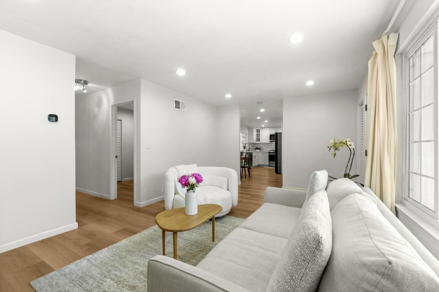 Detail Gallery Image 6 of 35 For 5416 Demerest Ln, San Jose,  CA 95138 - 3 Beds | 2 Baths
