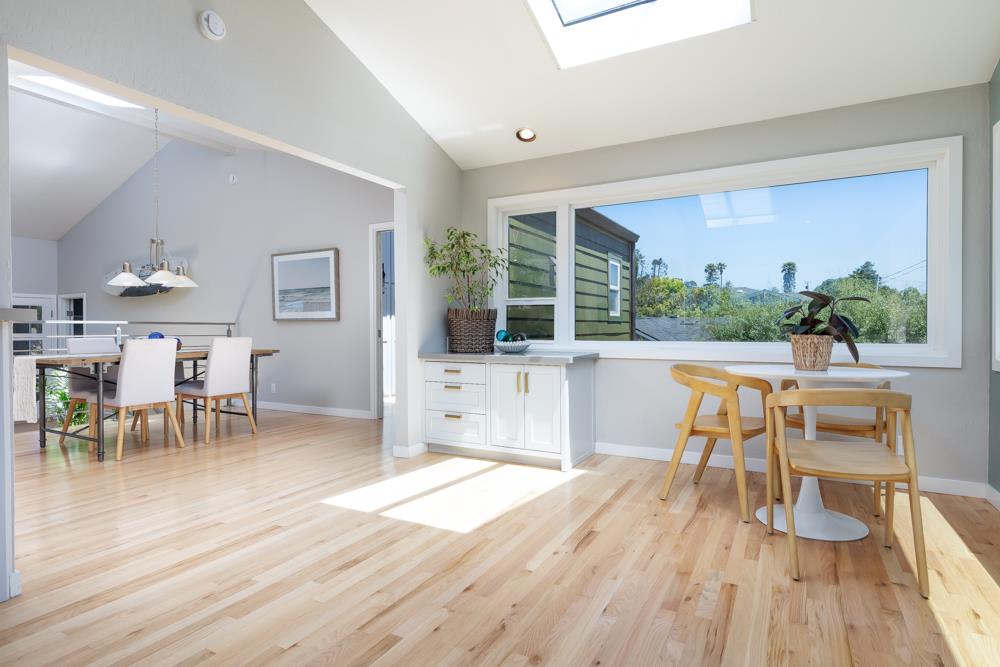 Detail Gallery Image 23 of 67 For 143 Moran Way, Santa Cruz,  CA 95062 - 3 Beds | 2 Baths