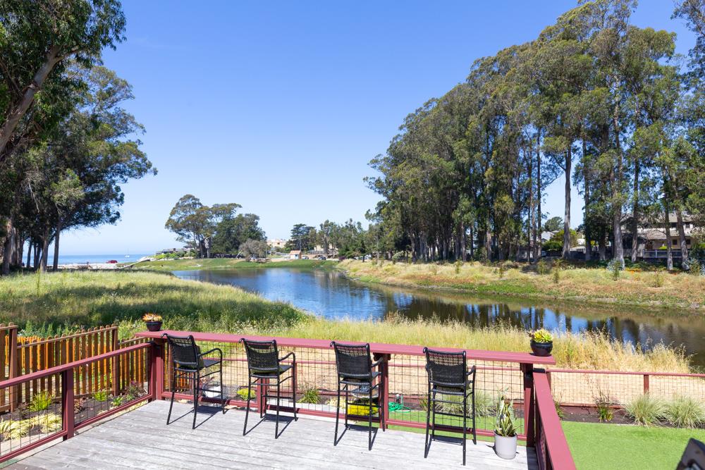 Detail Gallery Image 45 of 67 For 143 Moran Way, Santa Cruz,  CA 95062 - 3 Beds | 2 Baths