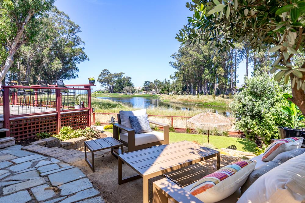 Detail Gallery Image 49 of 67 For 143 Moran Way, Santa Cruz,  CA 95062 - 3 Beds | 2 Baths