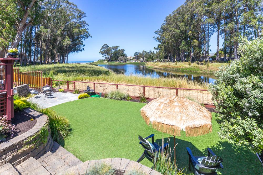 Detail Gallery Image 50 of 67 For 143 Moran Way, Santa Cruz,  CA 95062 - 3 Beds | 2 Baths
