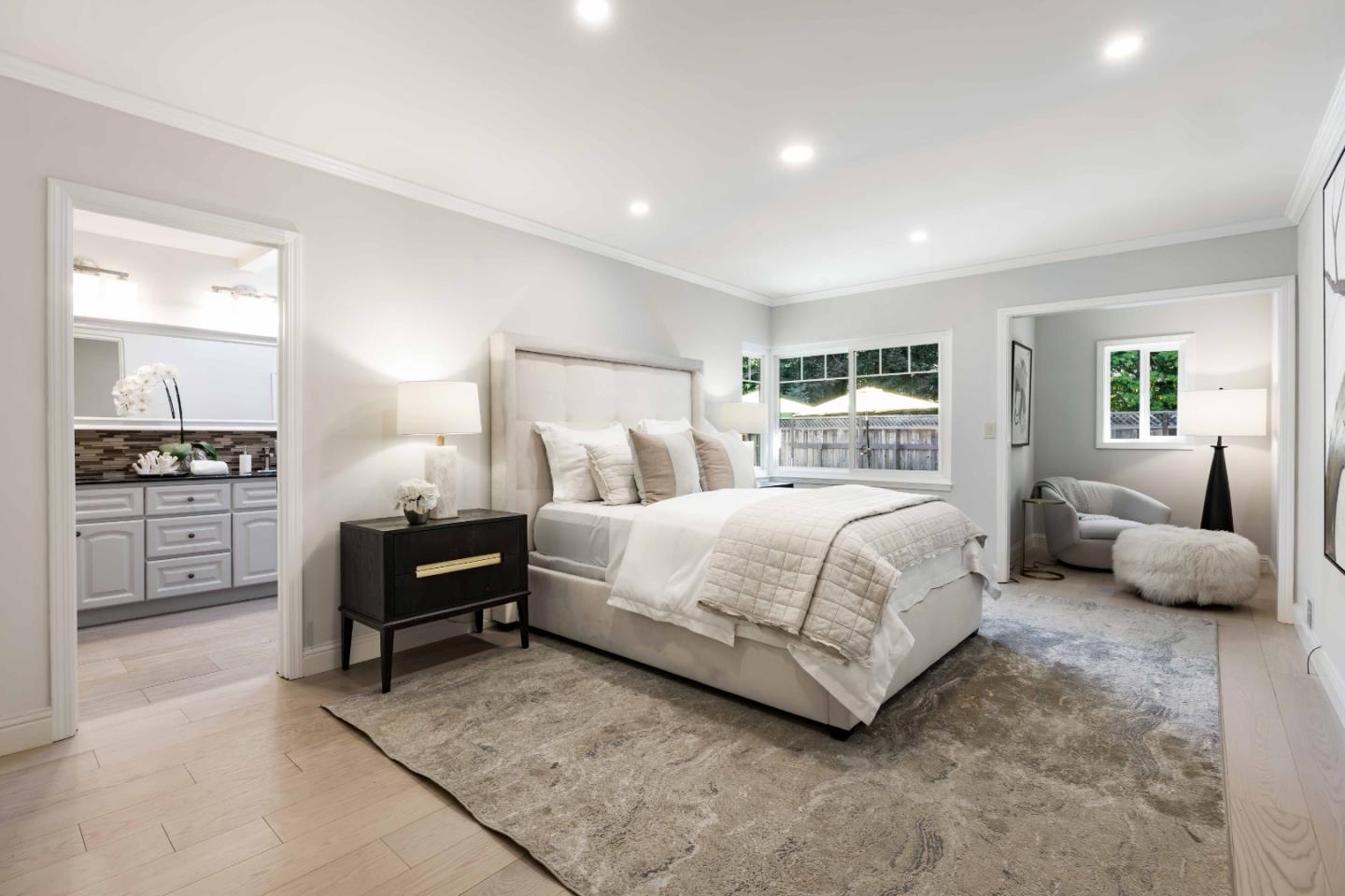 Detail Gallery Image 13 of 29 For 86 Rittenhouse Ave, Atherton,  CA 94027 - 5 Beds | 3 Baths
