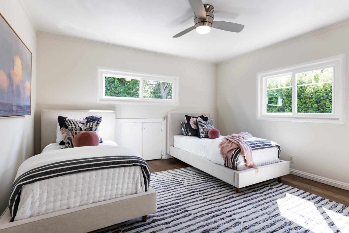 Detail Gallery Image 20 of 29 For 86 Rittenhouse Ave, Atherton,  CA 94027 - 5 Beds | 3 Baths