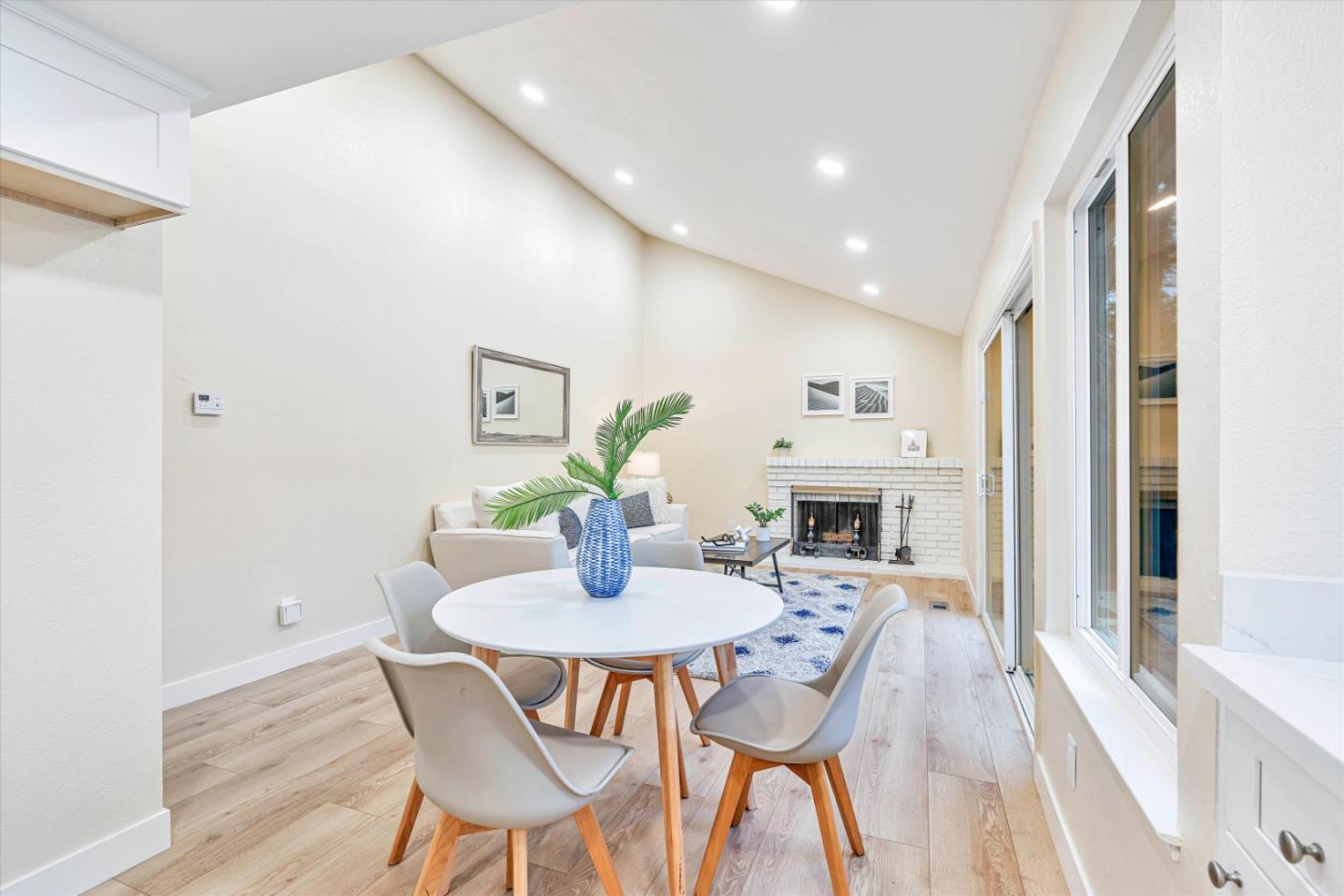Detail Gallery Image 19 of 33 For 2177 Sepulveda Ave, Milpitas,  CA 95035 - 4 Beds | 2/1 Baths