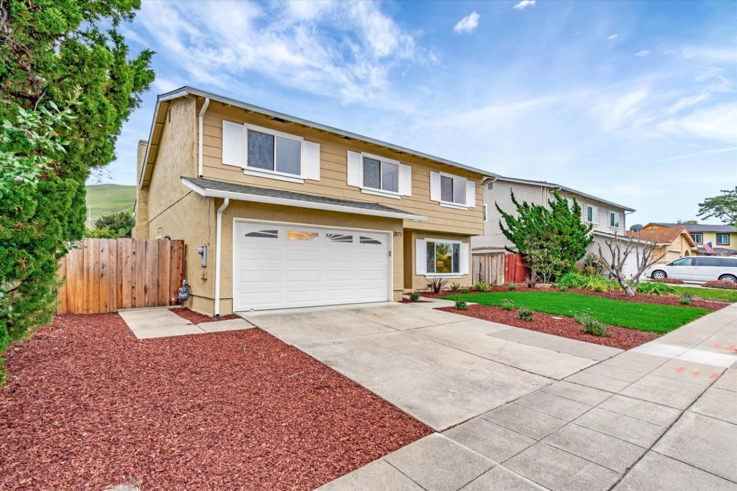Detail Gallery Image 2 of 33 For 2177 Sepulveda Ave, Milpitas,  CA 95035 - 4 Beds | 2/1 Baths