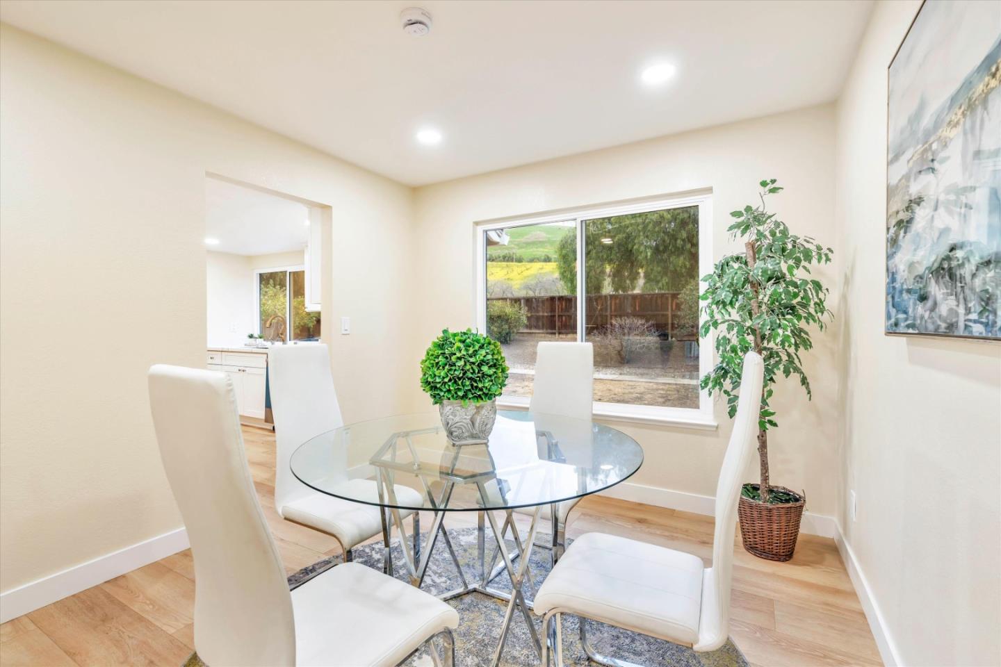Detail Gallery Image 22 of 33 For 2177 Sepulveda Ave, Milpitas,  CA 95035 - 4 Beds | 2/1 Baths