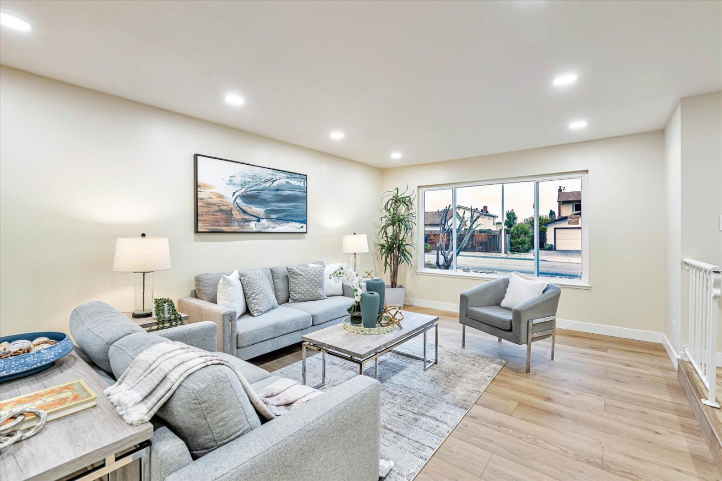 Detail Gallery Image 3 of 33 For 2177 Sepulveda Ave, Milpitas,  CA 95035 - 4 Beds | 2/1 Baths
