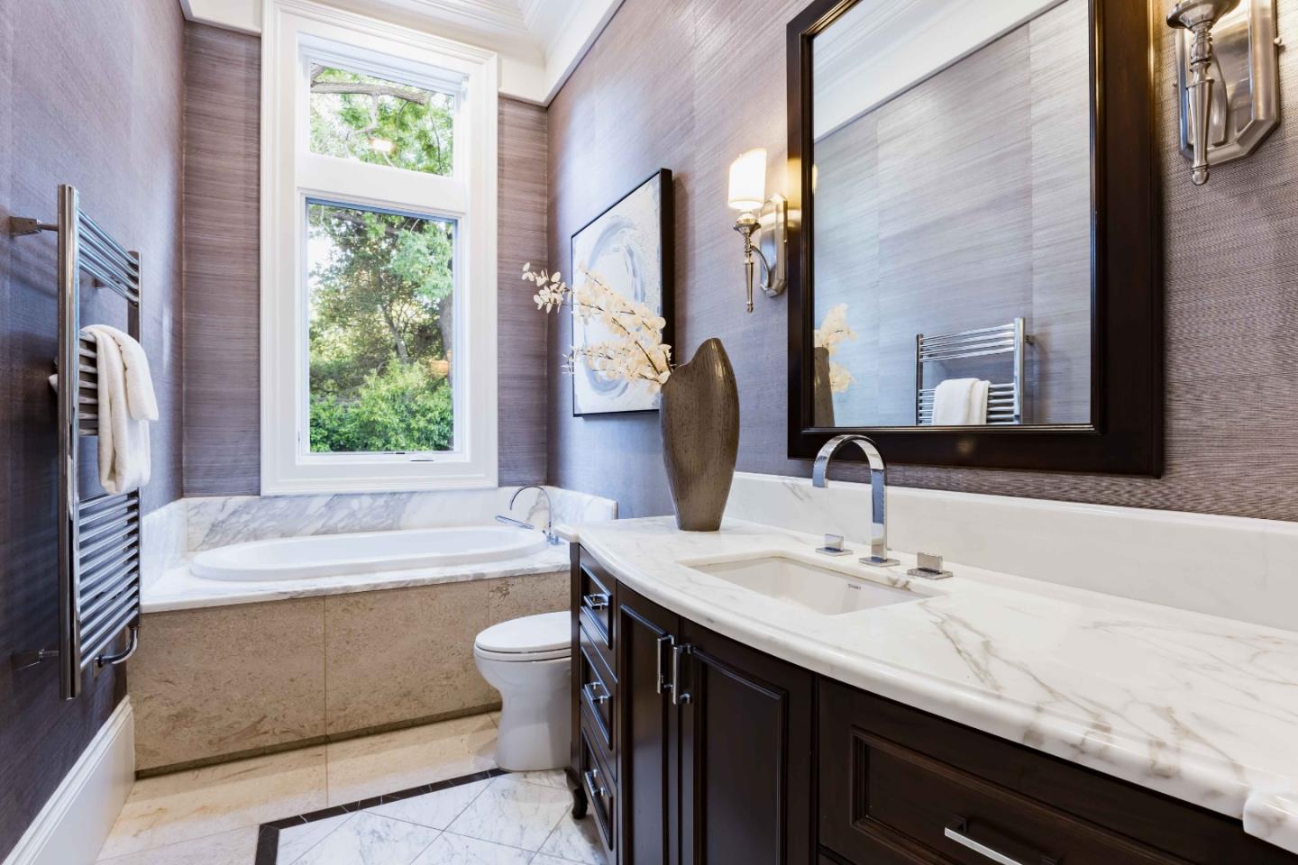 Detail Gallery Image 24 of 62 For 176 Encinal Ave, Atherton,  CA 94027 - 8 Beds | 10/1 Baths