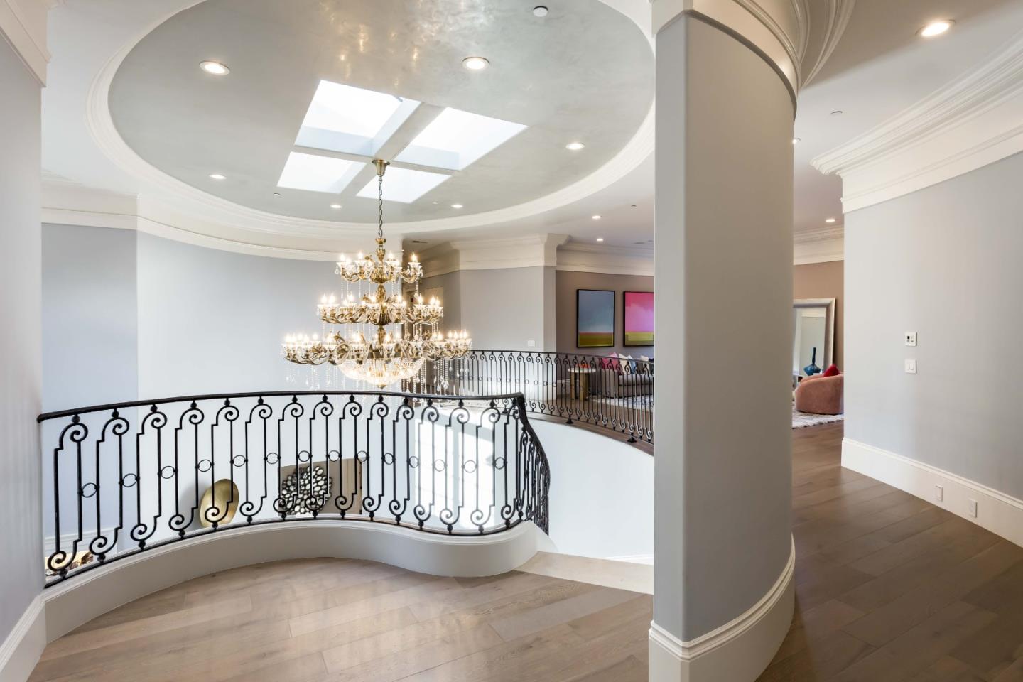 Detail Gallery Image 28 of 62 For 176 Encinal Ave, Atherton,  CA 94027 - 8 Beds | 10/1 Baths
