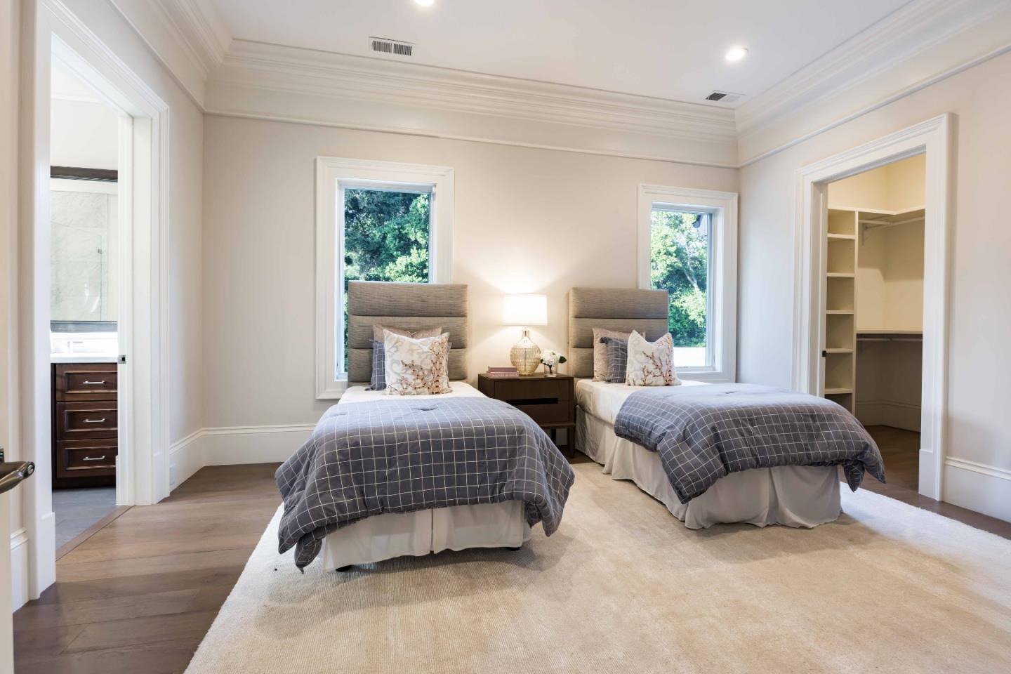 Detail Gallery Image 39 of 62 For 176 Encinal Ave, Atherton,  CA 94027 - 8 Beds | 10/1 Baths