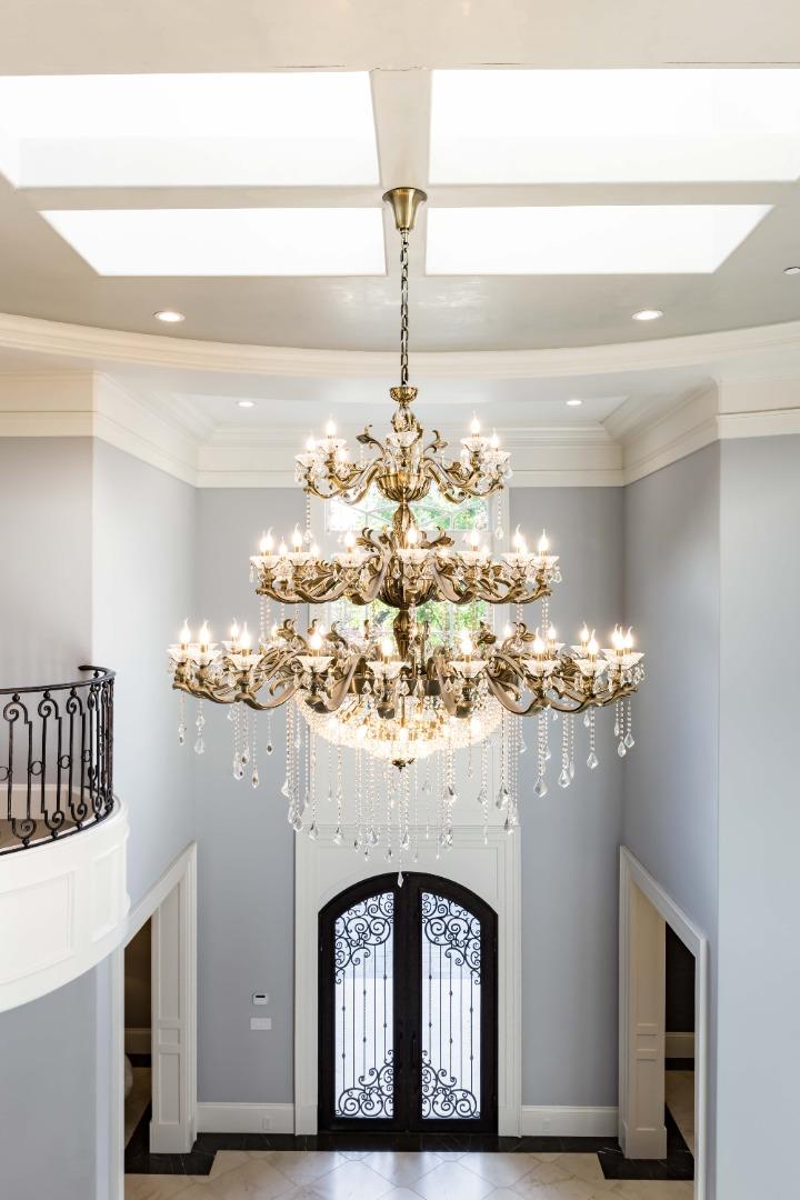 Detail Gallery Image 8 of 62 For 176 Encinal Ave, Atherton,  CA 94027 - 8 Beds | 10/1 Baths