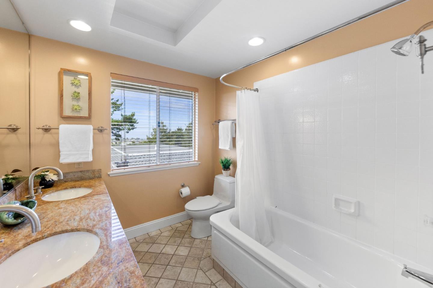 Detail Gallery Image 61 of 92 For 6 Waterloo Ct, Belmont,  CA 94002 - 5 Beds | 3 Baths