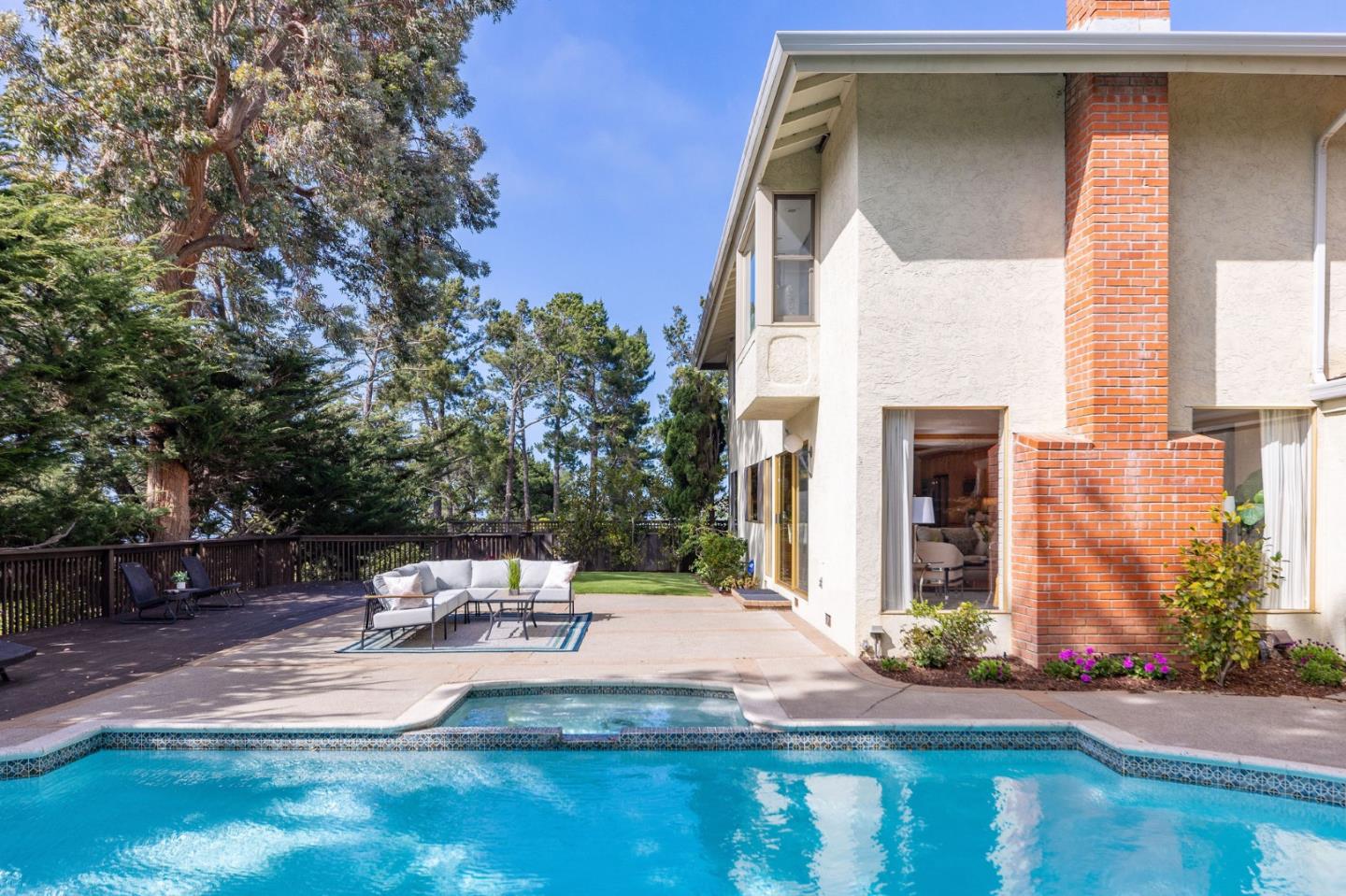 Detail Gallery Image 84 of 92 For 6 Waterloo Ct, Belmont,  CA 94002 - 5 Beds | 3 Baths