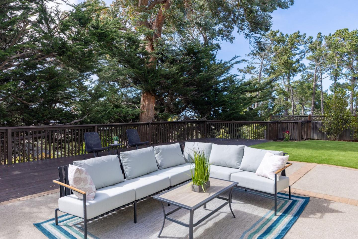 Detail Gallery Image 88 of 92 For 6 Waterloo Ct, Belmont,  CA 94002 - 5 Beds | 3 Baths