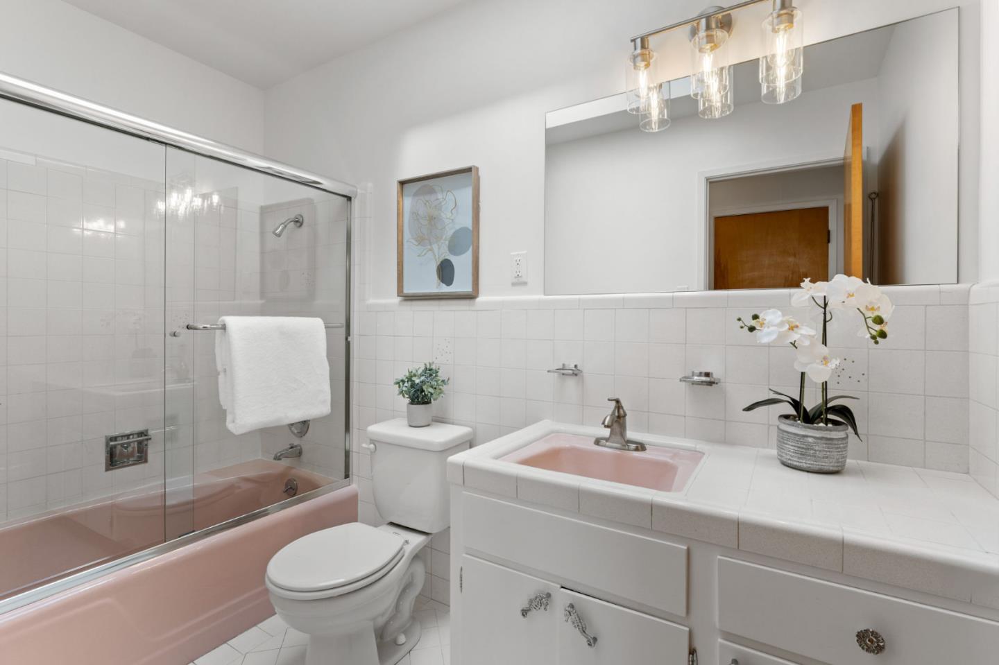 Detail Gallery Image 18 of 26 For 478 Paloma Ave, Pacifica,  CA 94044 - 3 Beds | 2/1 Baths