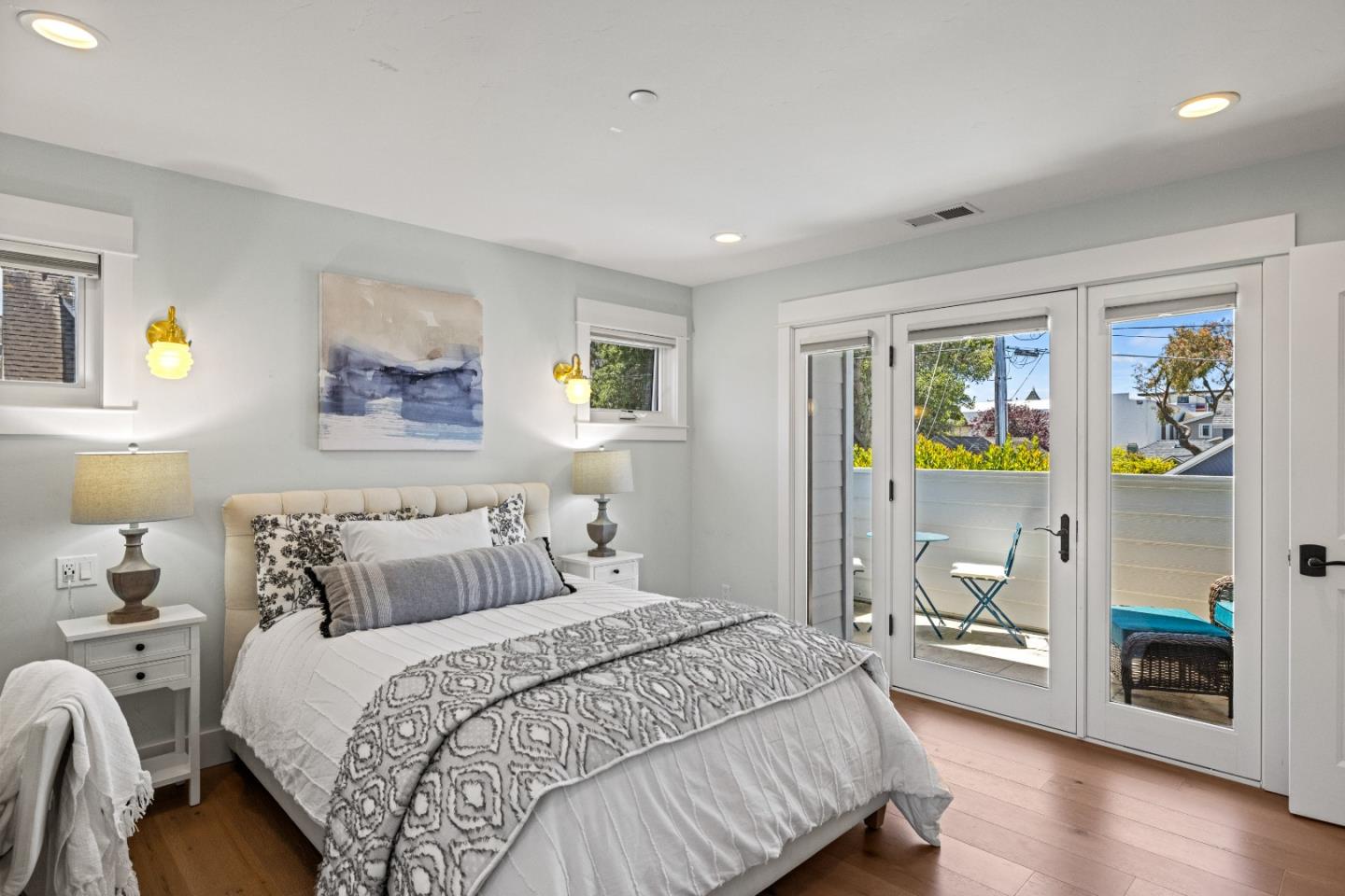 Detail Gallery Image 10 of 15 For 155 12th St, Pacific Grove,  CA 93950 - 3 Beds | 2 Baths