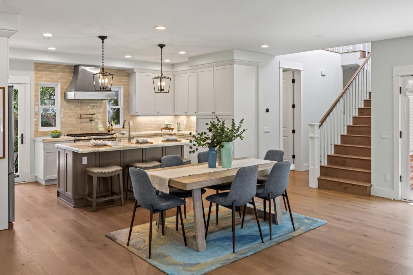 Detail Gallery Image 5 of 15 For 155 12th St, Pacific Grove,  CA 93950 - 3 Beds | 2 Baths