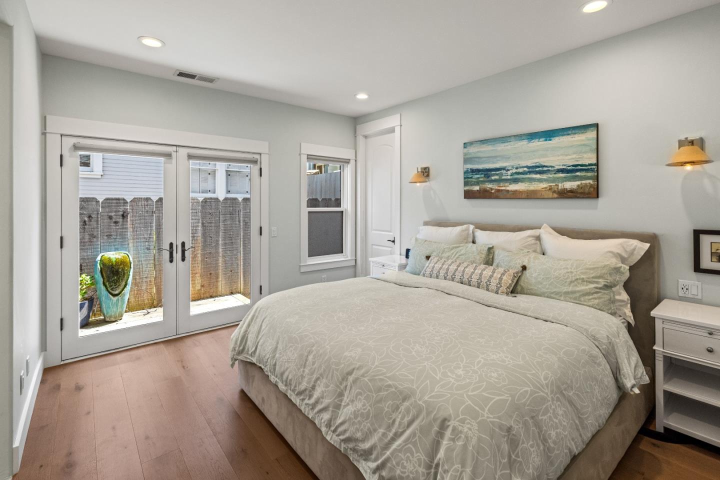 Detail Gallery Image 7 of 15 For 155 12th St, Pacific Grove,  CA 93950 - 3 Beds | 2 Baths