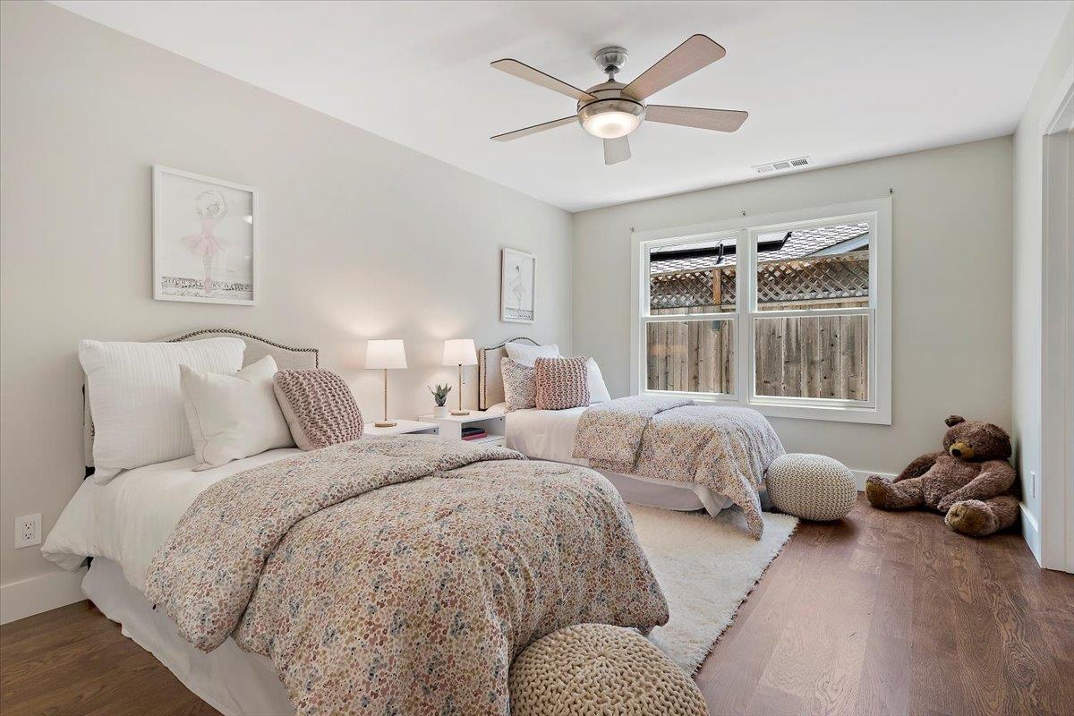 Detail Gallery Image 22 of 34 For 427 Paco Dr, Los Altos,  CA 94024 - 3 Beds | 2/1 Baths